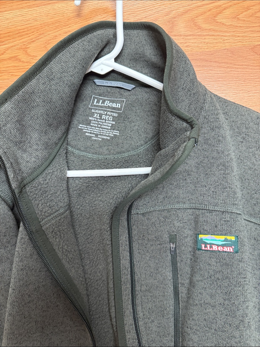 LL Bean Heathered Green Slightly Fitted Full Zip Sweater Fleece NWOT
